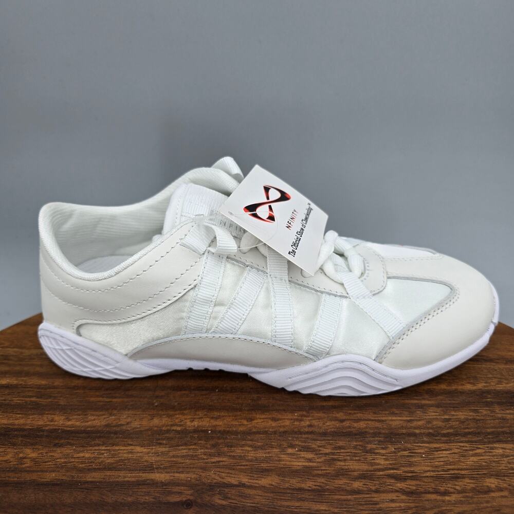 Nfinity Evolution Cheerleading Shoes Womens 5.5 White Cheer Sneakers No Case